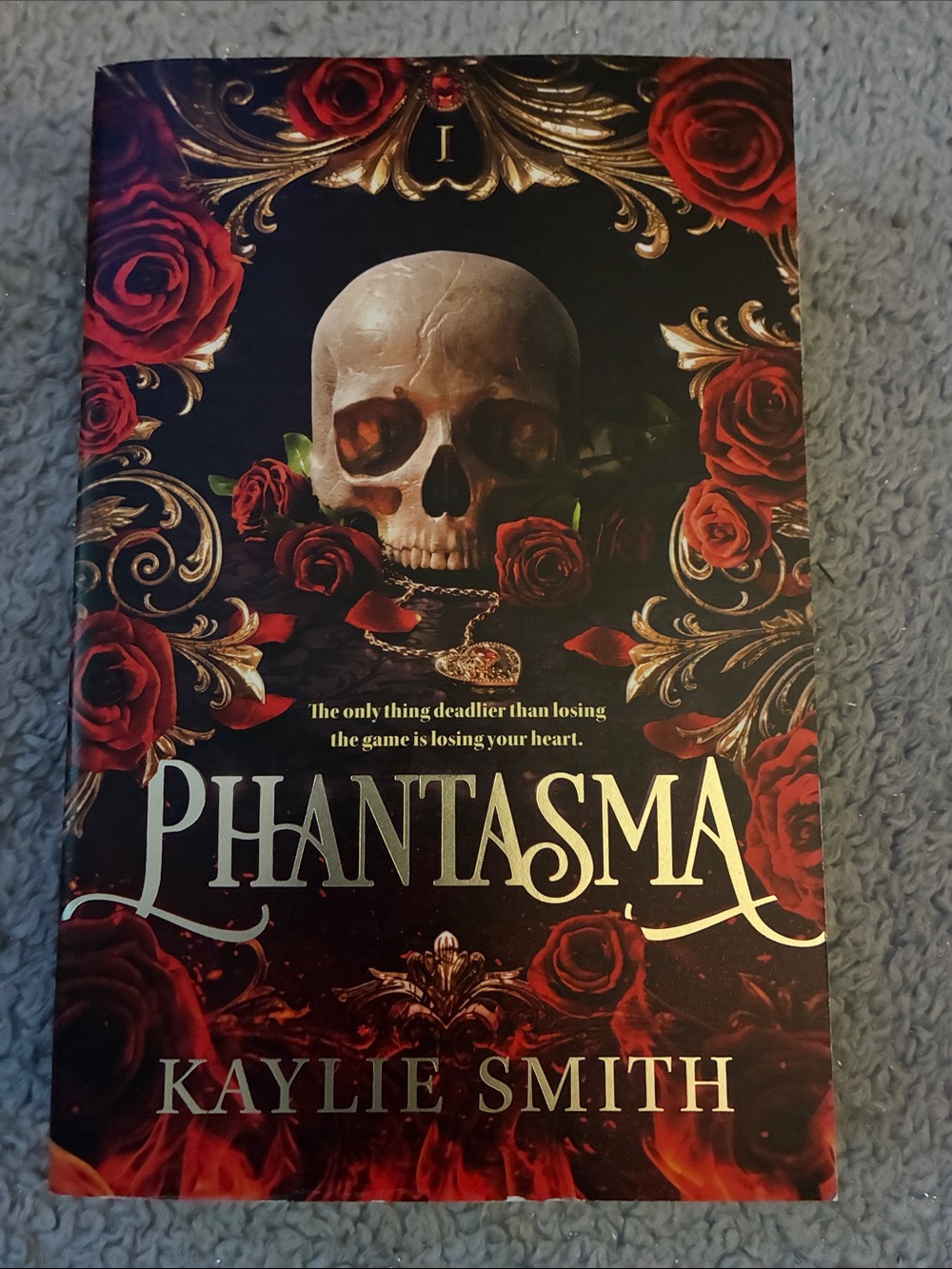 Phantasma by Kaylie Smith — Black & Red Gothic Cover